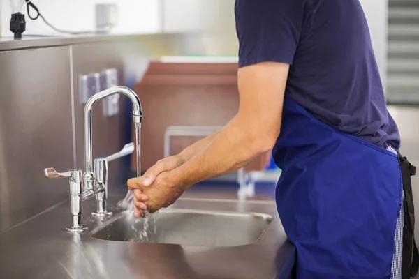 Finding the Perfect Commercial Sink for Your Hospitality Business